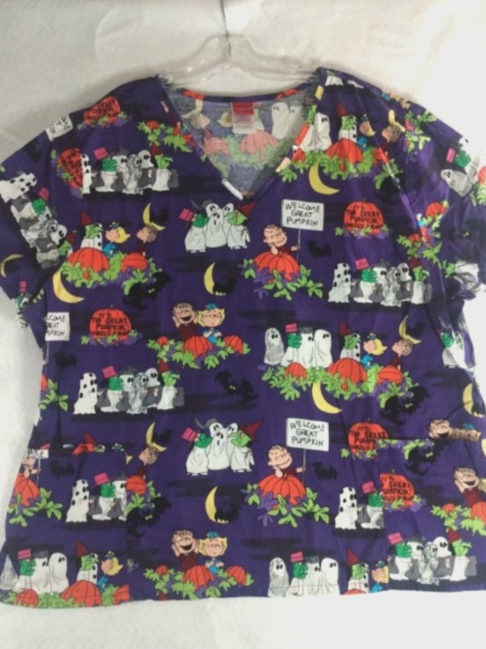 Peanuts Scrub Top 3XL It's The Great Pumpkin Charlie Brown Halloween Purple 3X